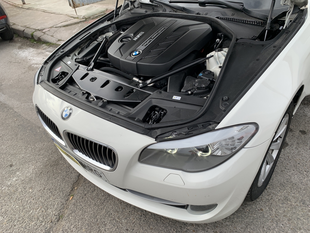 BMW 520 2.0D 184CV AUT BMW 520 2.0D 184CV AUT