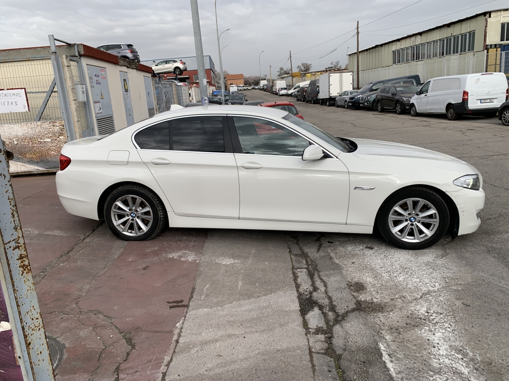 BMW 520 2.0D 184CV AUT BMW 520 2.0D 184CV AUT