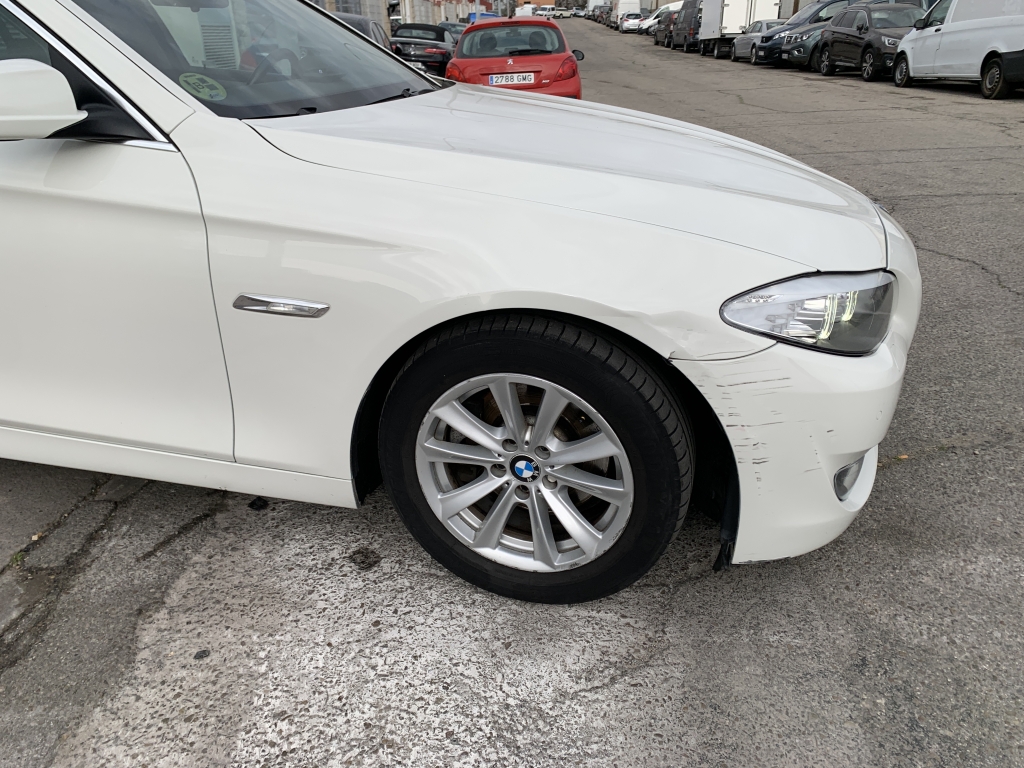 BMW 520 2.0D 184CV AUT BMW 520 2.0D 184CV AUT