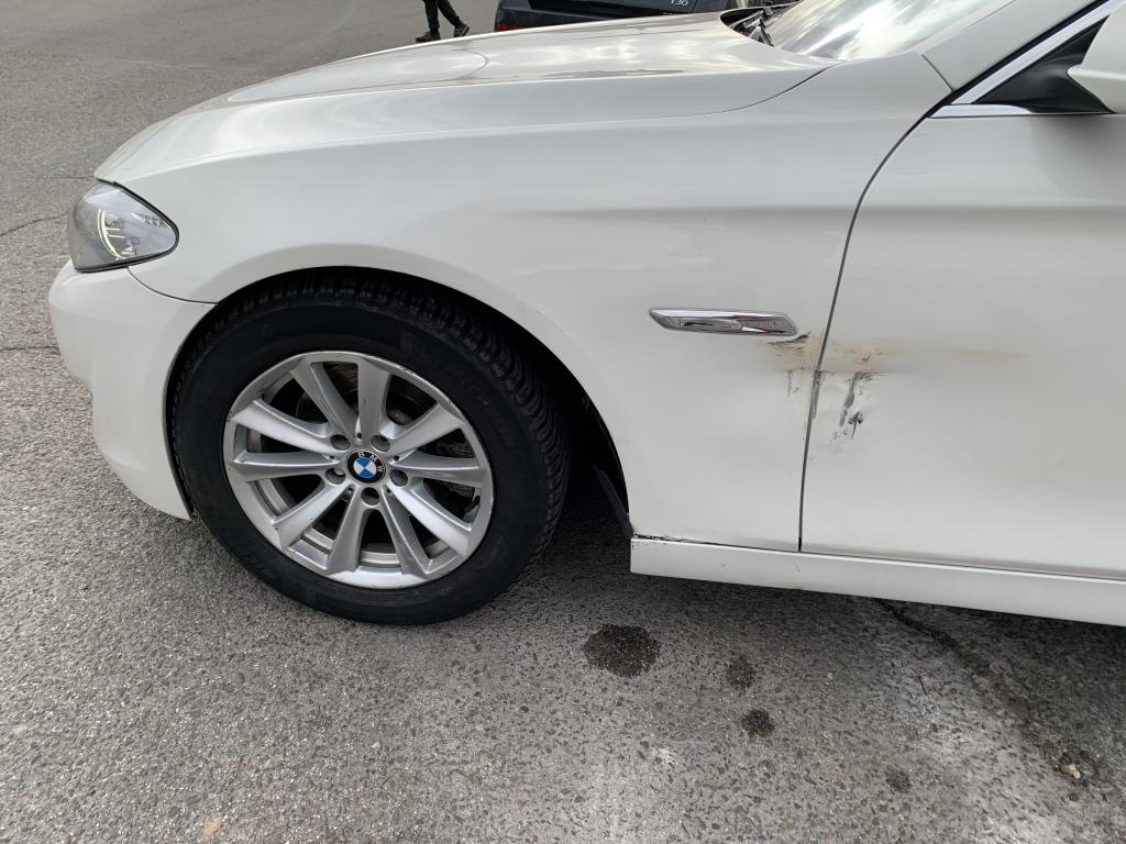 BMW 520 2.0D 184CV AUT BMW 520 2.0D 184CV AUT