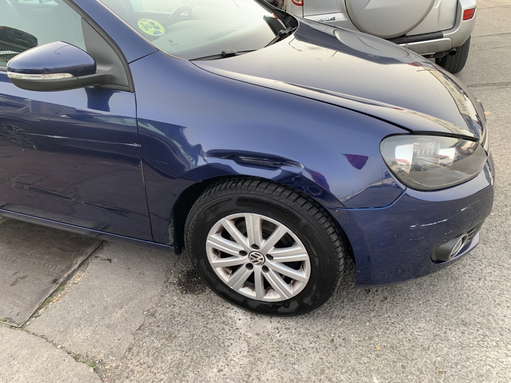 VOLKSWAGEN GOLF 1.6 TDI 105CV