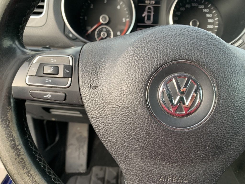 VOLKSWAGEN GOLF 1.6 TDI 105CV