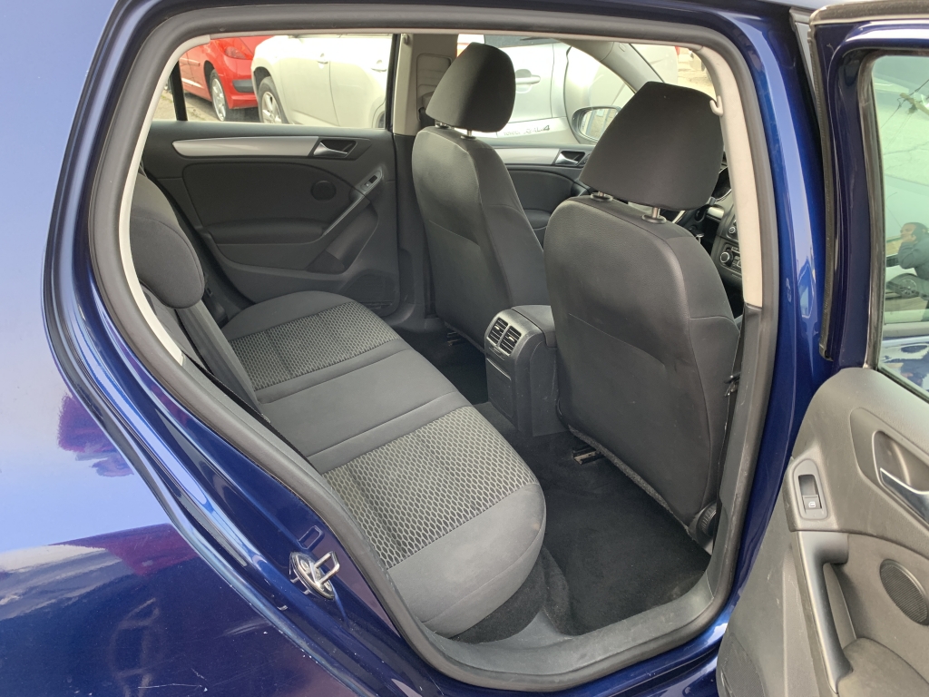 VOLKSWAGEN GOLF 1.6 TDI 105CV