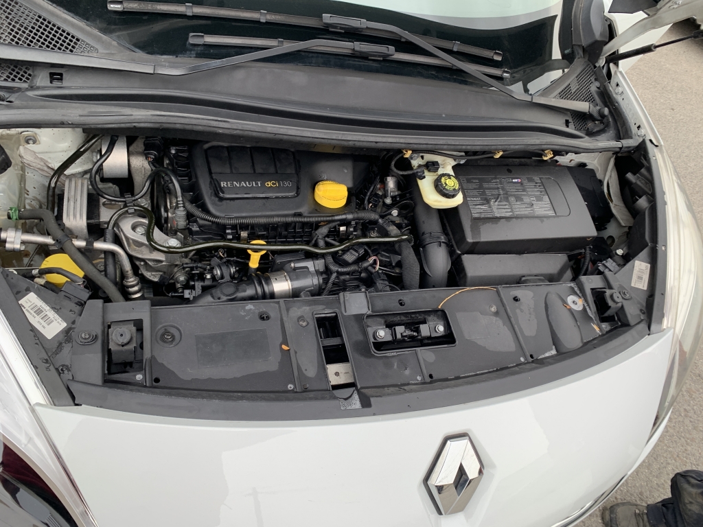 RENAULT GRAND SCENIC 1.6 DCI 130CV 7 PLAZAS