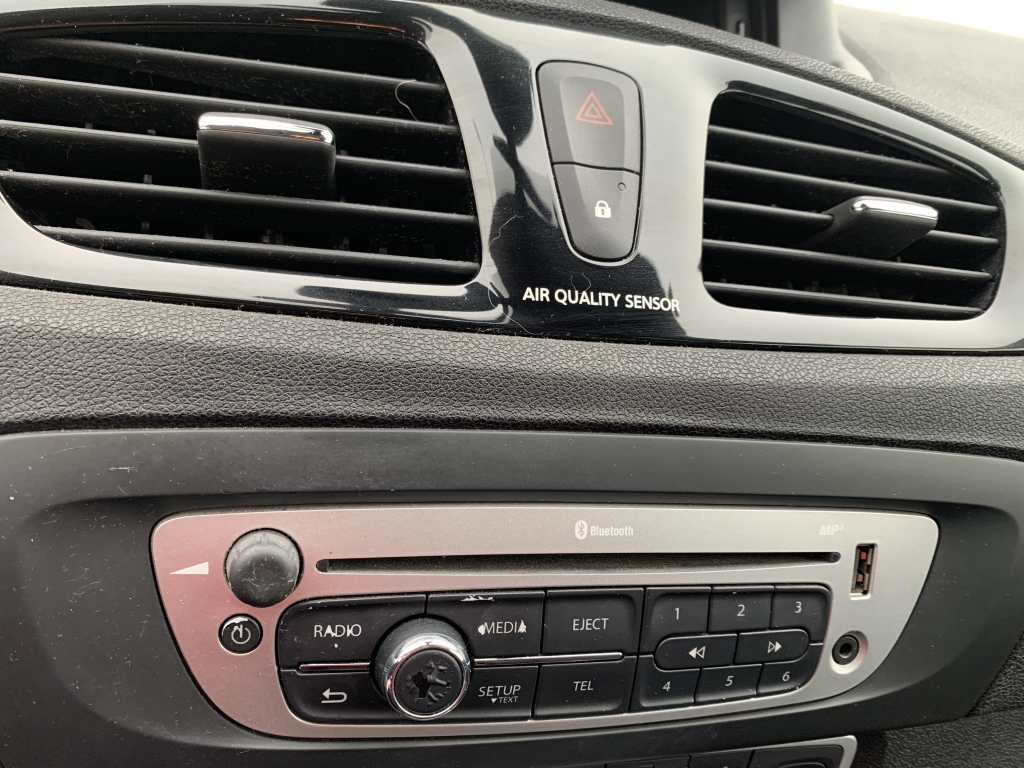 RENAULT GRAND SCENIC 1.6 DCI 130CV 7 PLAZAS