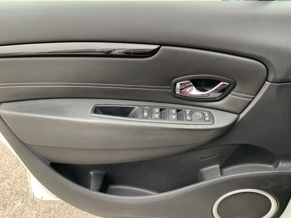 RENAULT GRAND SCENIC 1.6 DCI 130CV 7 PLAZAS