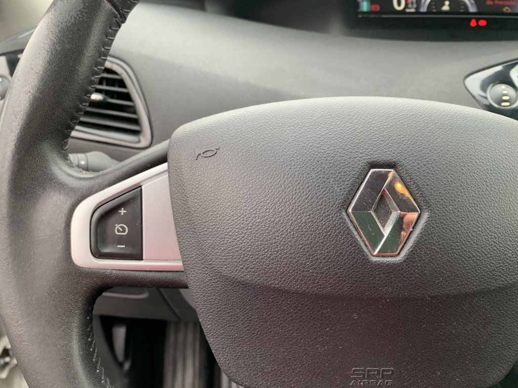 RENAULT GRAND SCENIC 1.6 DCI 130CV 7 PLAZAS