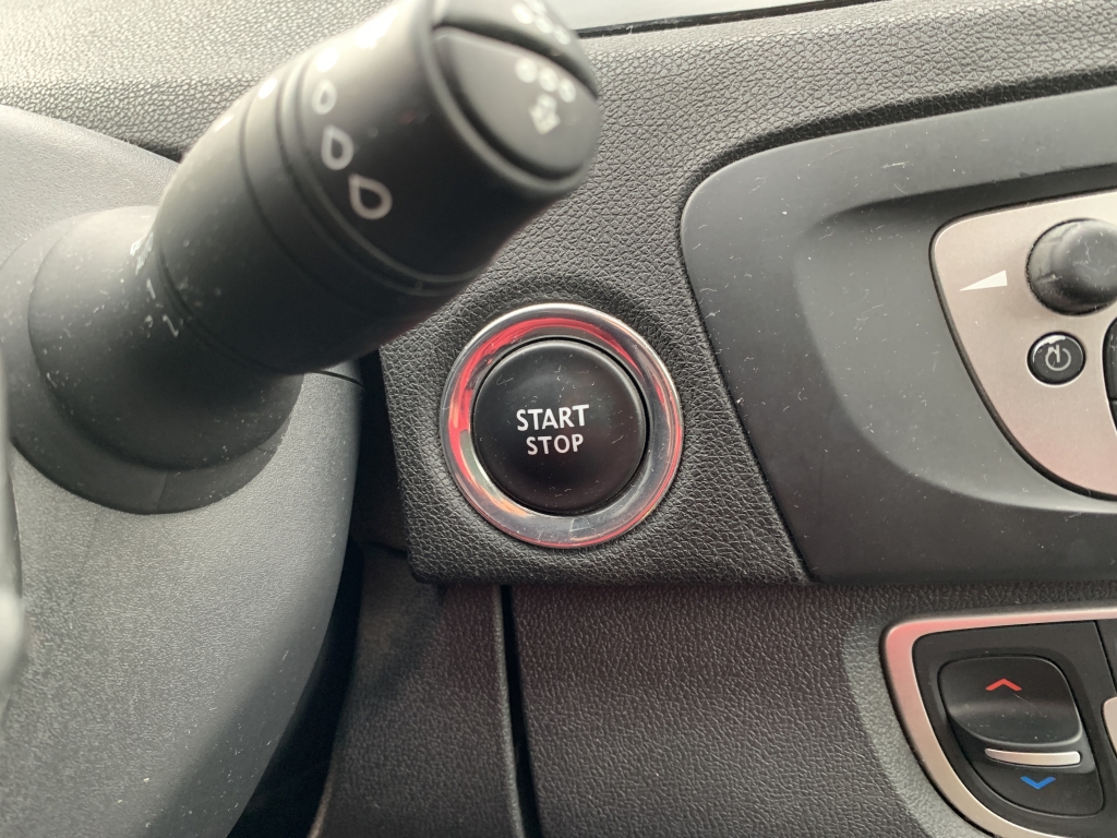 RENAULT GRAND SCENIC 1.6 DCI 130CV 7 PLAZAS