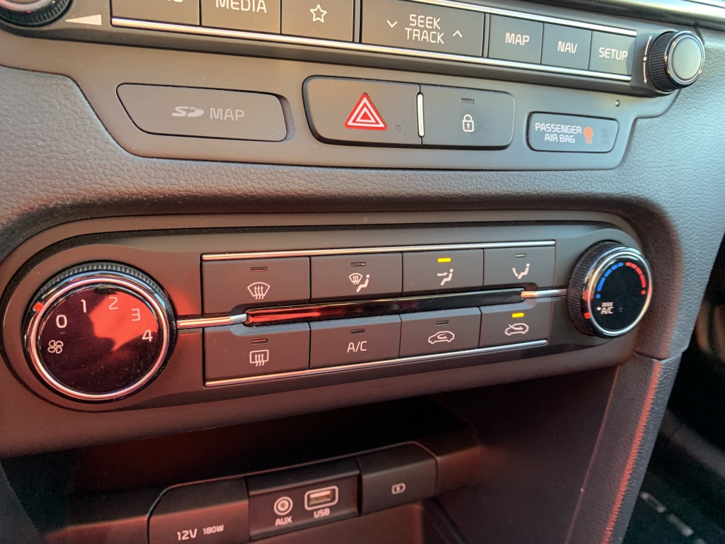 KIA CEED 1.0 INY 120CV