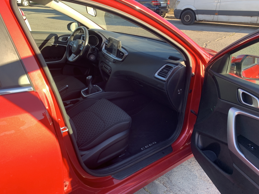 KIA CEED 1.0 INY 120CV