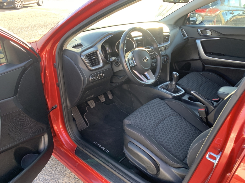 KIA CEED 1.0 INY 120CV