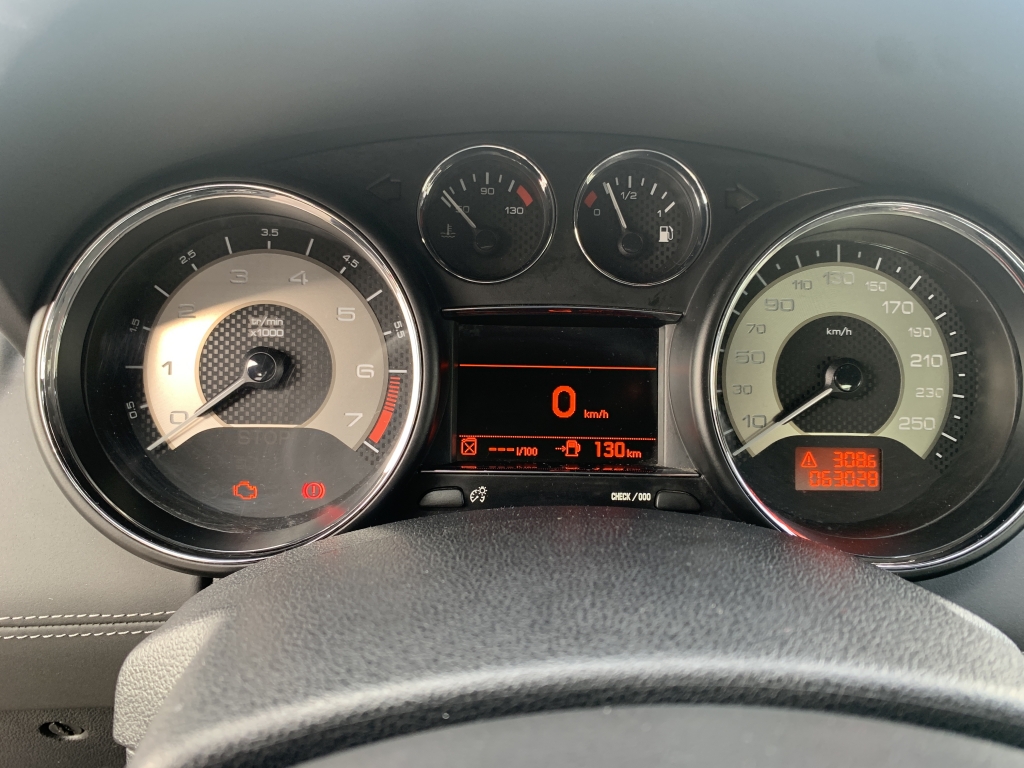 PEUGEOT RCZ 1.6 GASOLINA 200CV