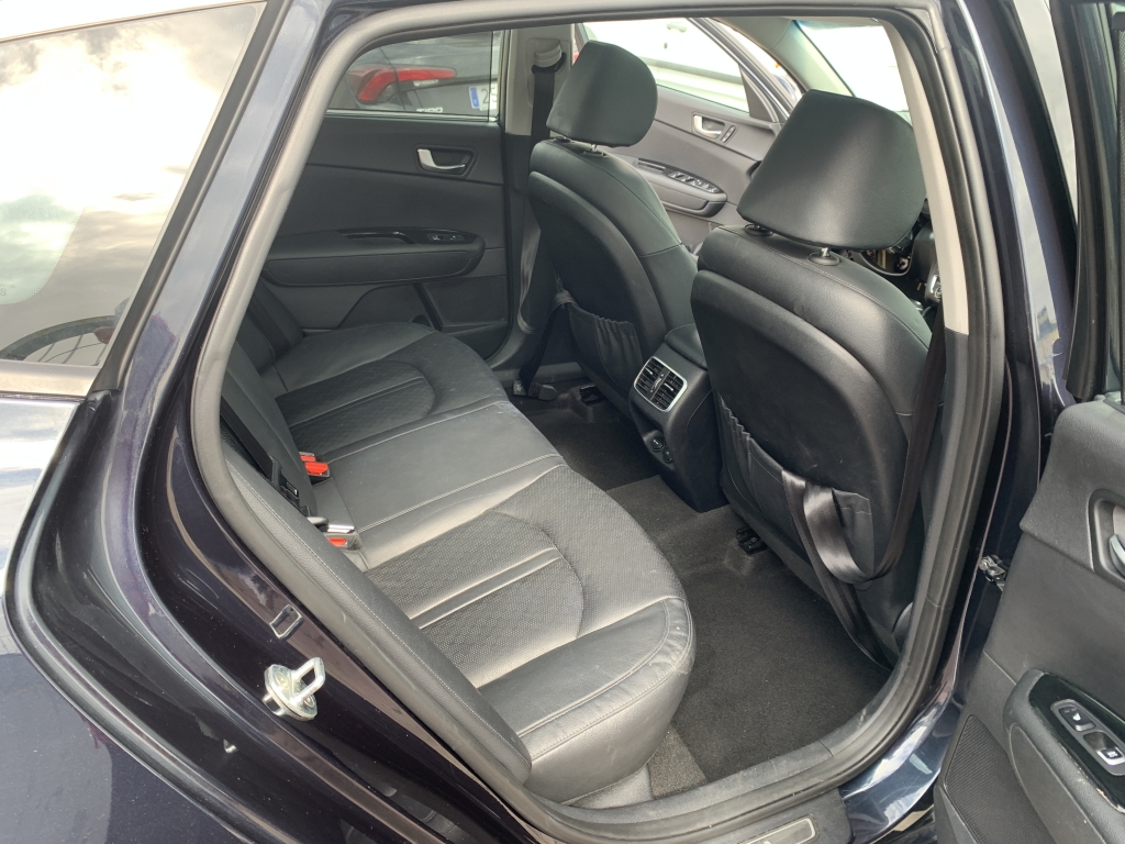 KIA OPTIMA 2.0 HIBRIDO ENCHUFABLE 205CV KIA OPTIMA 2.0 HIBRIDO ENCHUFABLE 205CV