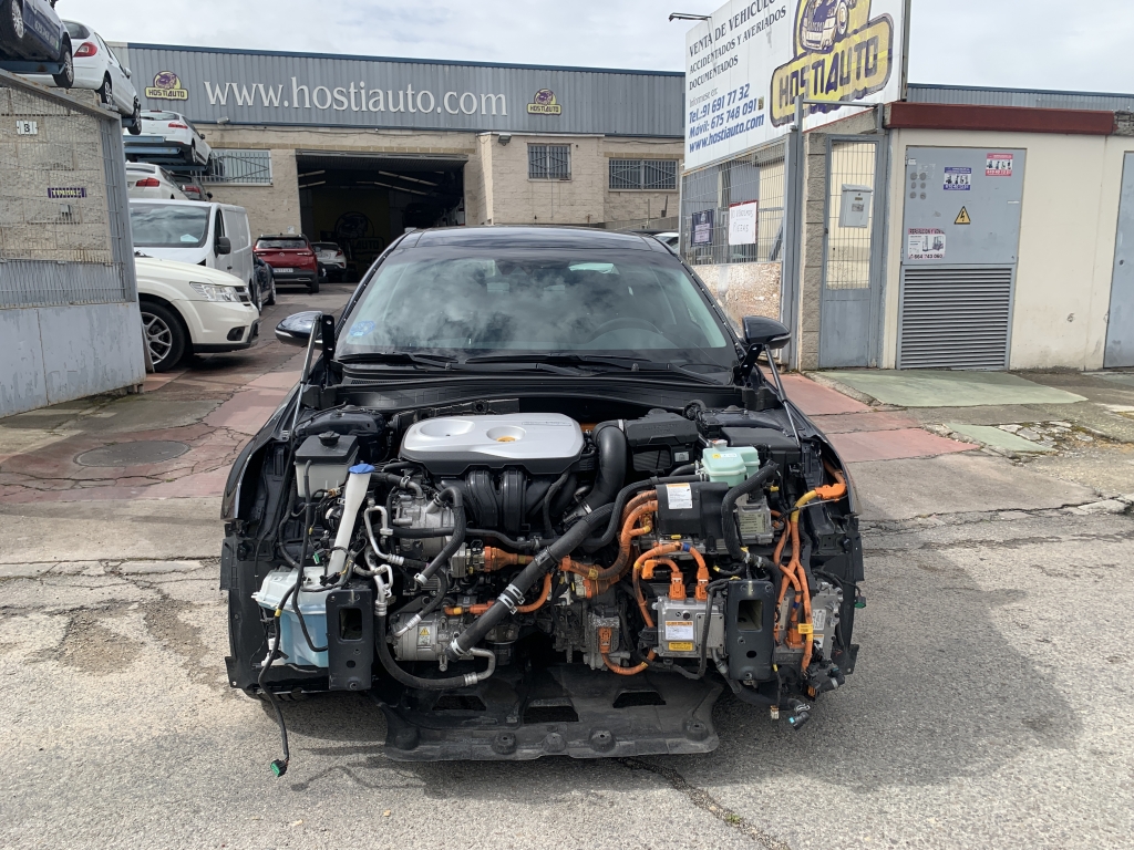 KIA OPTIMA 2.0 HIBRIDO ENCHUFABLE 154CV KIA OPTIMA 2.0 HIBRIDO ENCHUFABLE 154CV