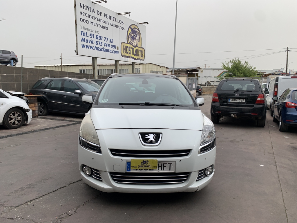 PEUGEOT 5008 1.6 HDI 112CV AUT 7 PLAZAS