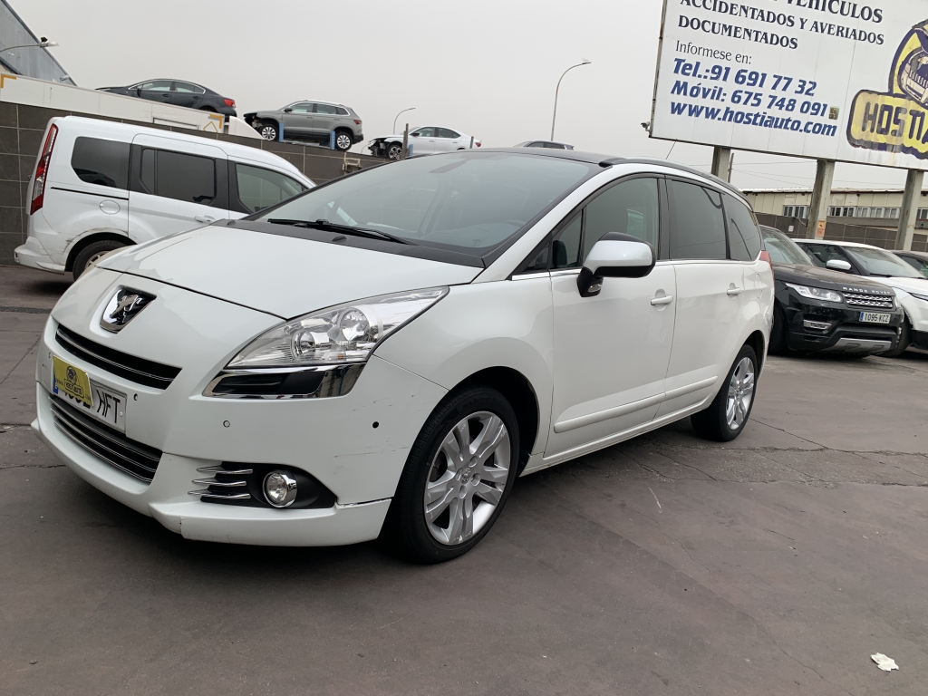 PEUGEOT 5008 1.6 HDI 112CV AUT 7 PLAZAS
