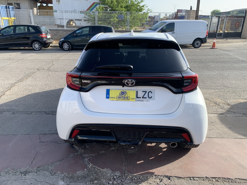 TOYOTA YARIS GR 1.5 HIBRIDO 120CV AUT