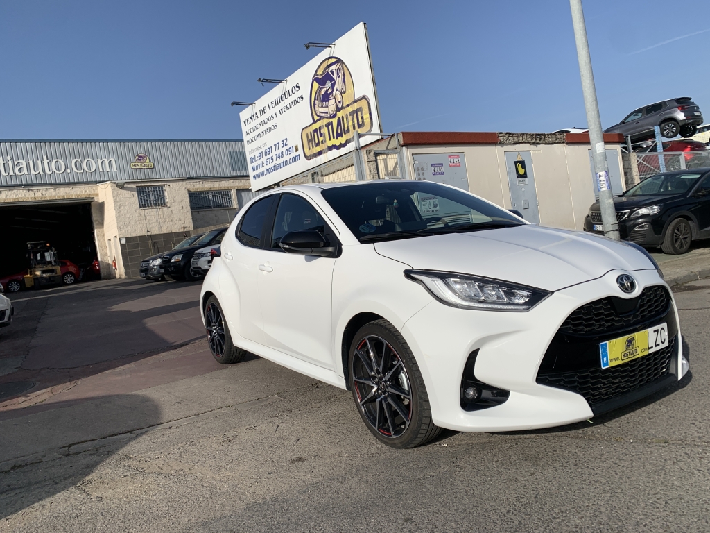 TOYOTA YARIS GR 1.5 HIBRIDO 120CV AUT