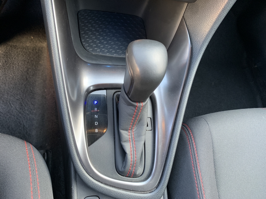 TOYOTA YARIS GR 1.5 HIBRIDO 120CV AUT