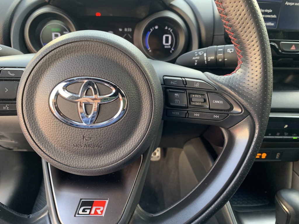 TOYOTA YARIS GR 1.5 HIBRIDO 120CV AUT