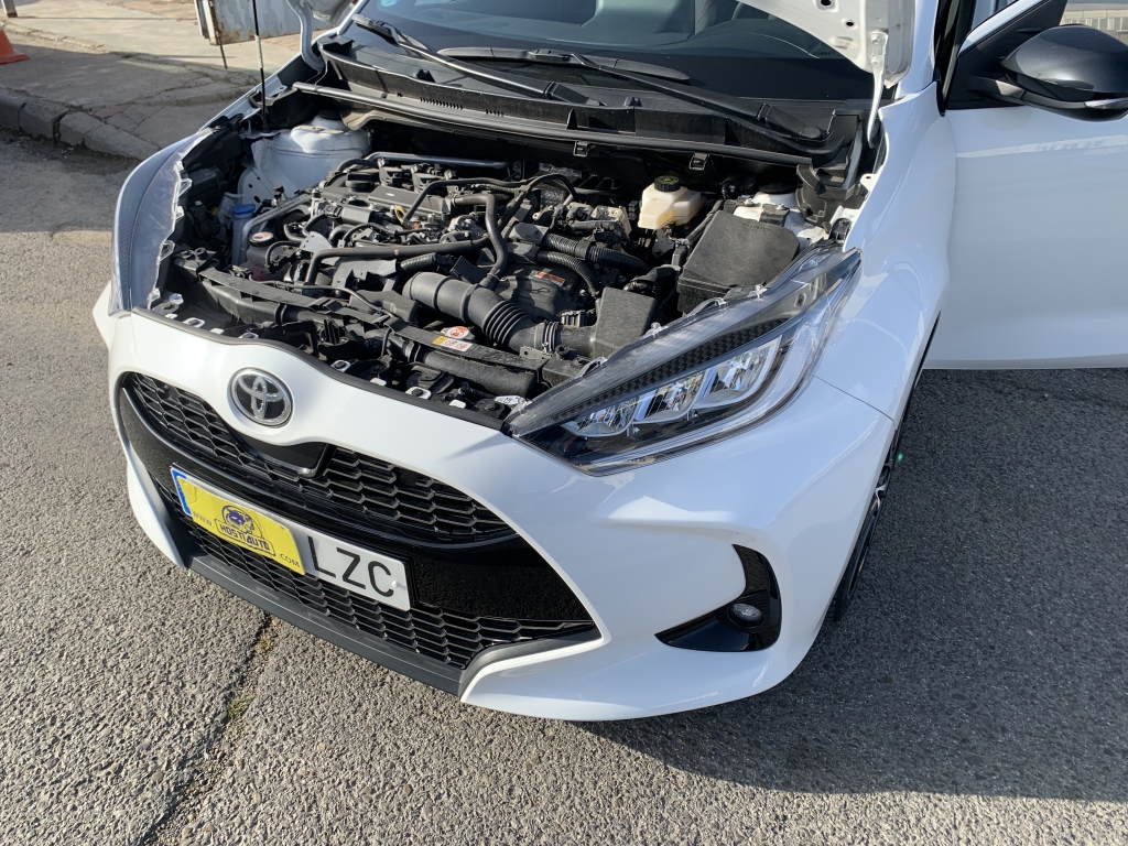 TOYOTA YARIS GR 1.5 HIBRIDO 120CV AUT
