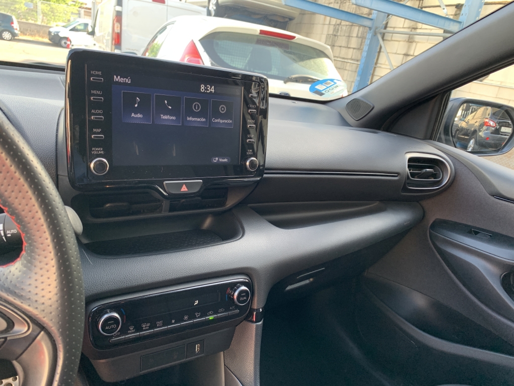 TOYOTA YARIS GR 1.5 HIBRIDO 120CV AUT