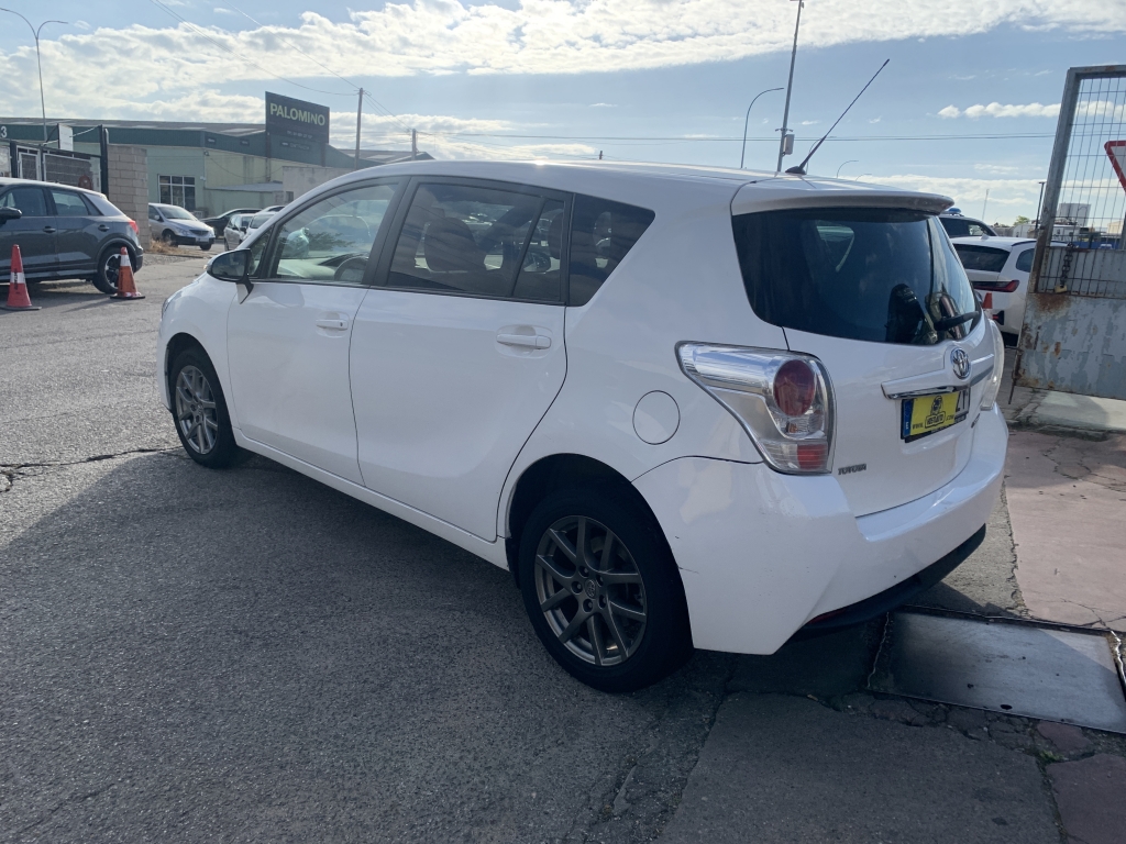 T0YOTA COROLLA VERSO 1.6 D4D 112CV