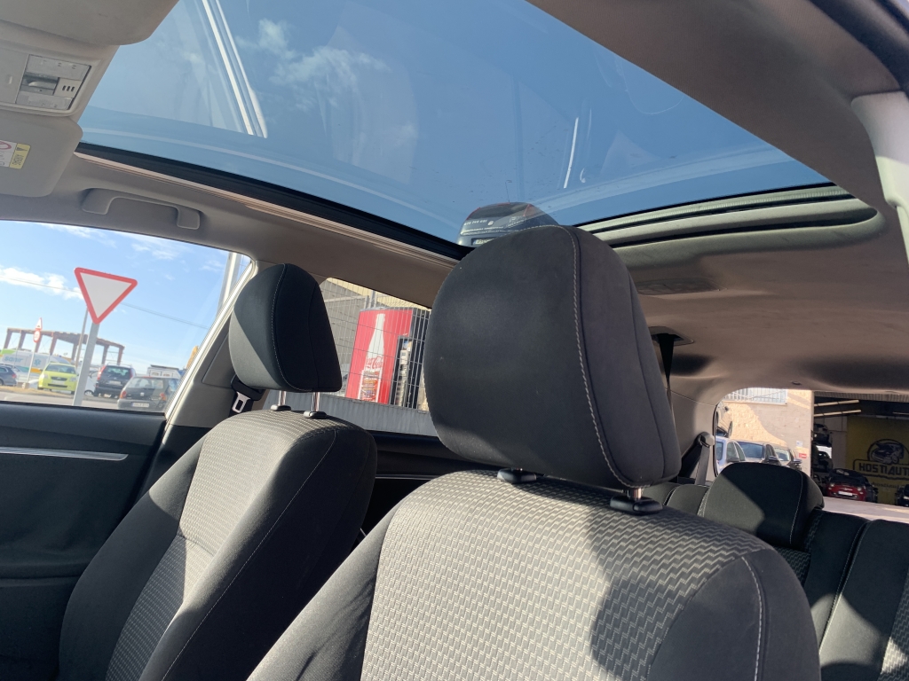 T0YOTA COROLLA VERSO 1.6 D4D 112CV
