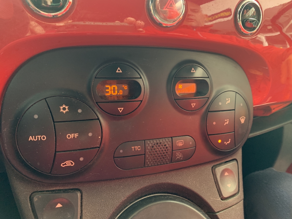 FIAT 500 ABARTH 1.4 INY 160CV AUT