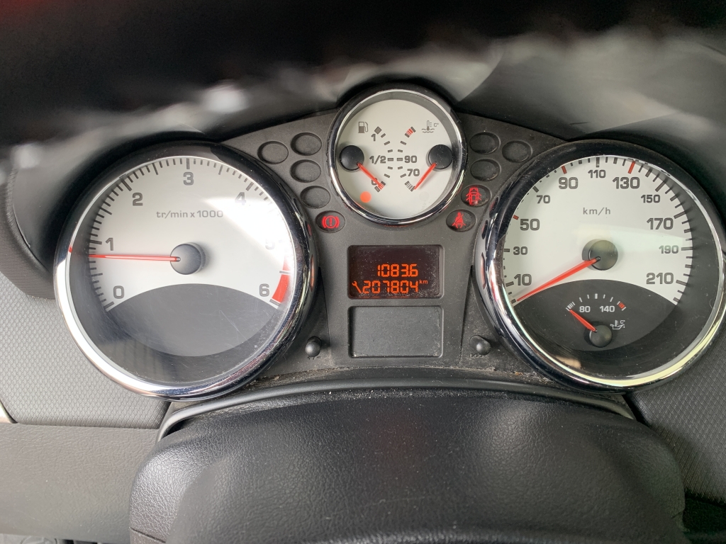PEUGEOT 207 1.4 HDI 68CV