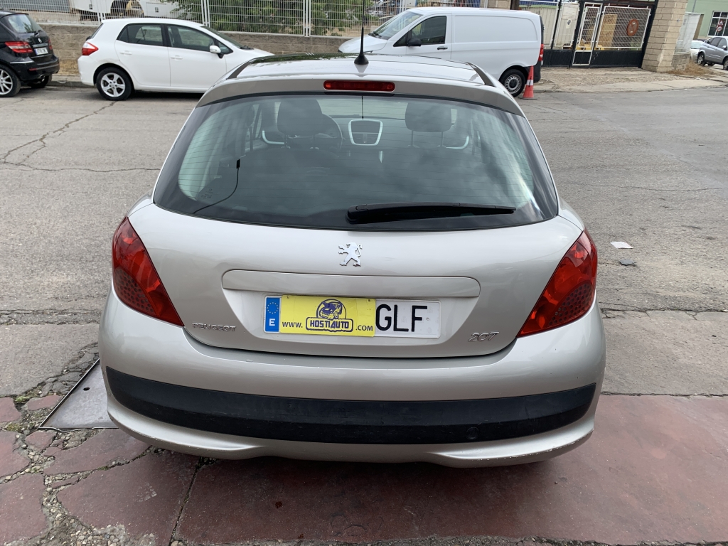 PEUGEOT 207 1.4 HDI 68CV