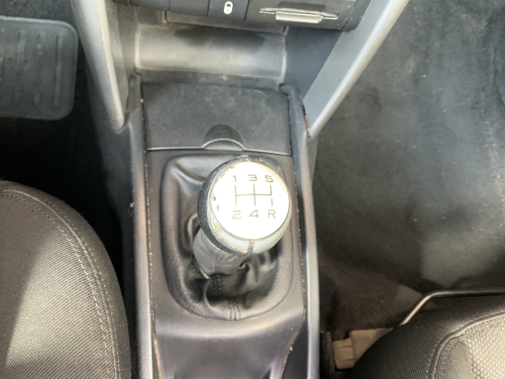 PEUGEOT 207 1.4 HDI 68CV