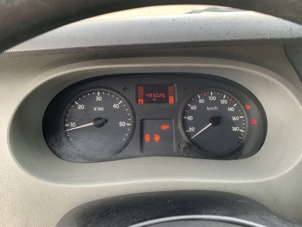 NISSAN INTERSTAR 2.5 DCI 120CV
