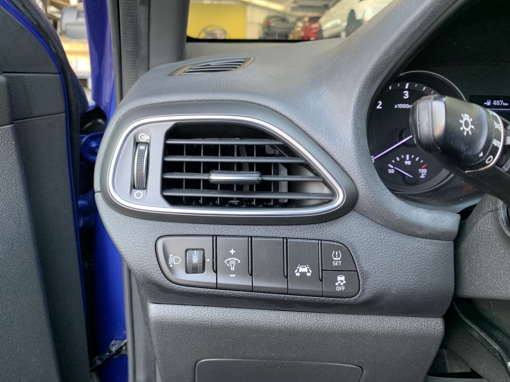 HYUNDAI I-30 1.6 CRDI 95CV
