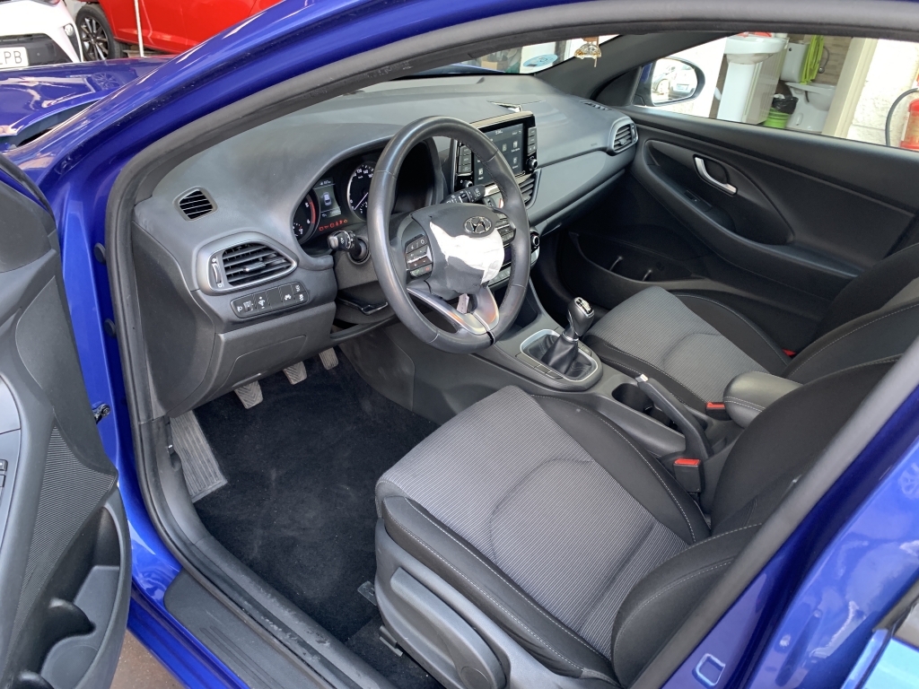 HYUNDAI I-30 1.6 CRDI 95CV
