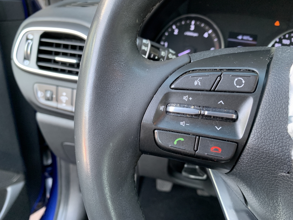 HYUNDAI I-30 1.6 CRDI 95CV