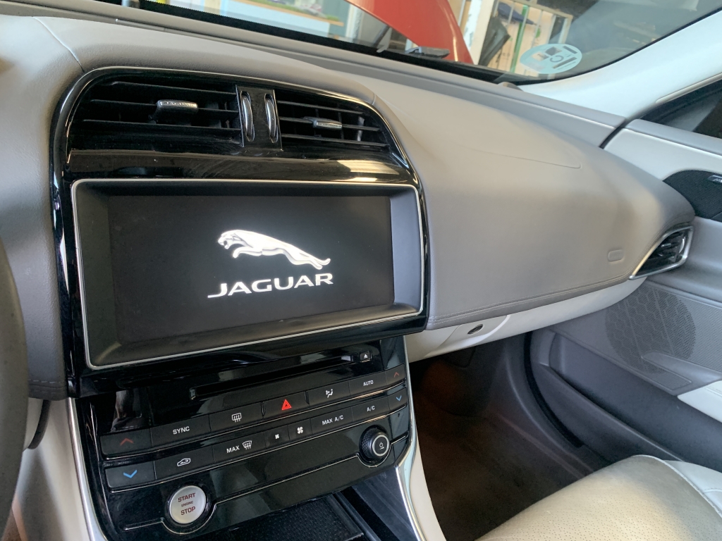 JAGUAR X-3 2.0 D 180CV AUT