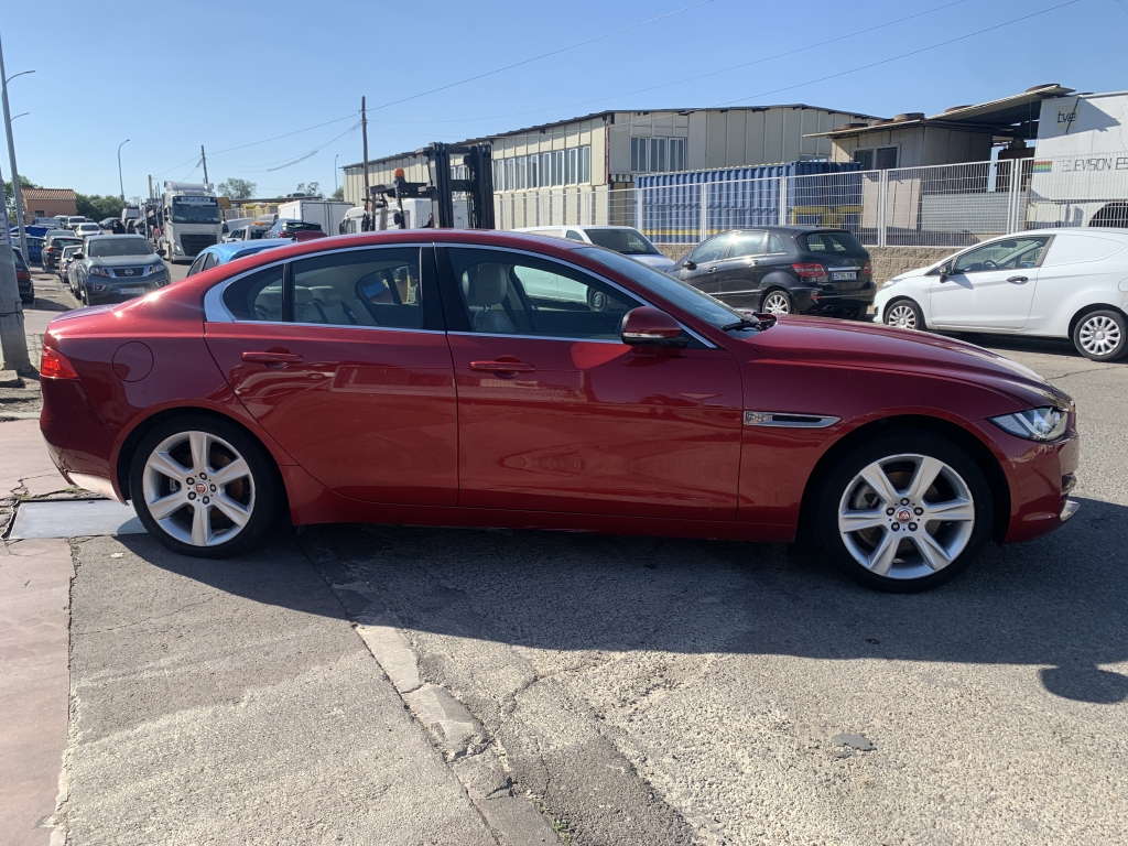 JAGUAR X-3 2.0 D 180CV AUT