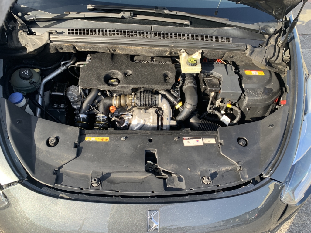 CITROEN DS-5 1.6 HDI 115CV AUT