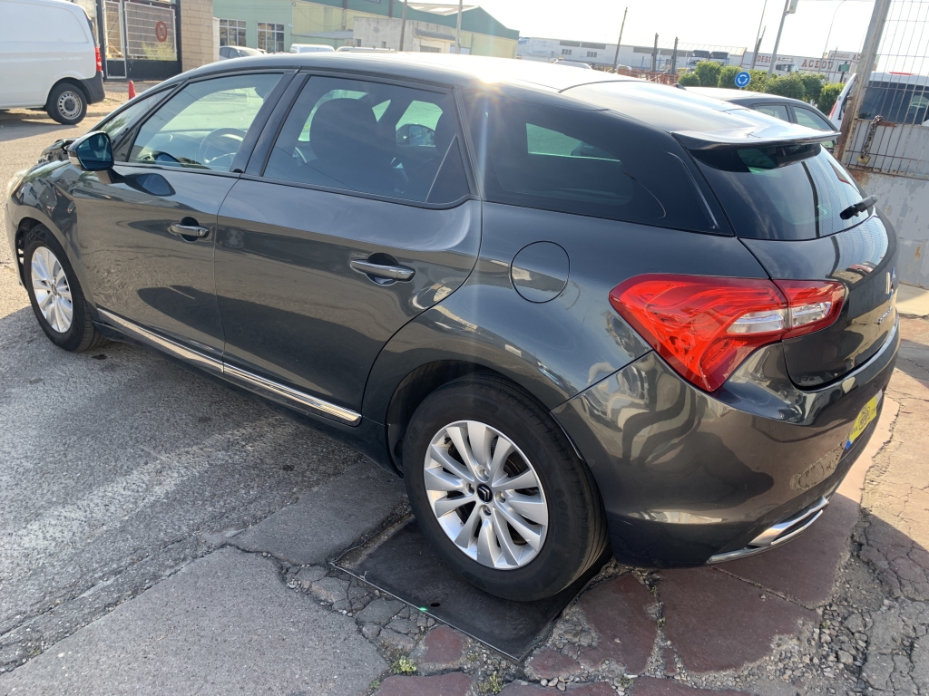 CITROEN DS-5 1.6 HDI 115CV AUT