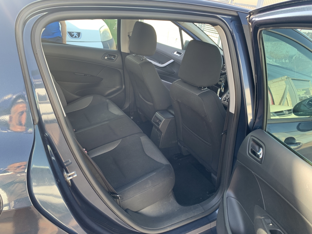 PEUGEOT 308 1.6 HDI 112CV