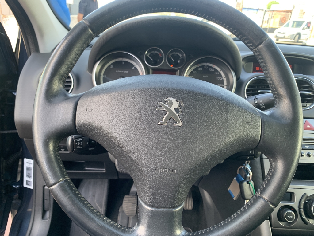PEUGEOT 308 1.6 HDI 112CV