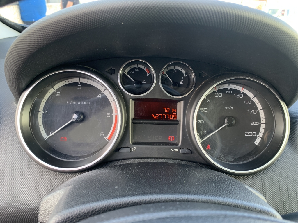 PEUGEOT 308 1.6 HDI 112CV