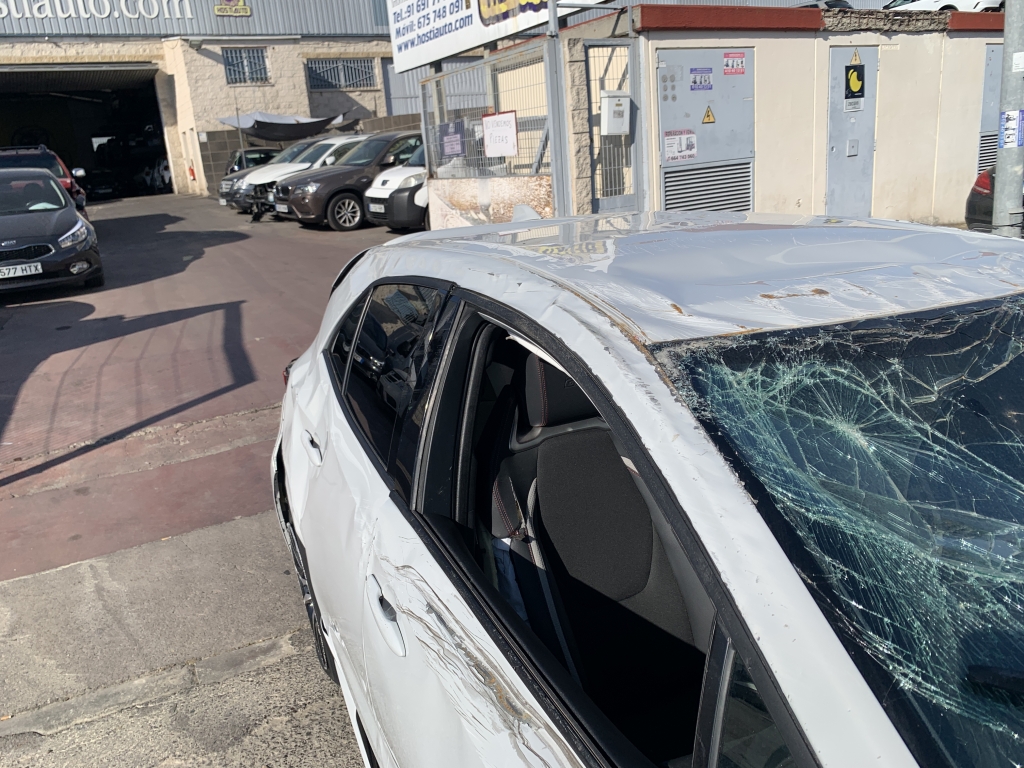 TOYOTA COROLLA 1.8 HYBRIDO 140CV AUT