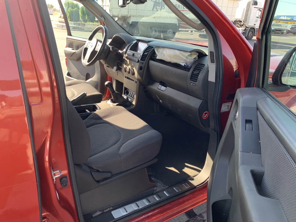 NISSAN NAVARA 2.5 D 171CV 4X4