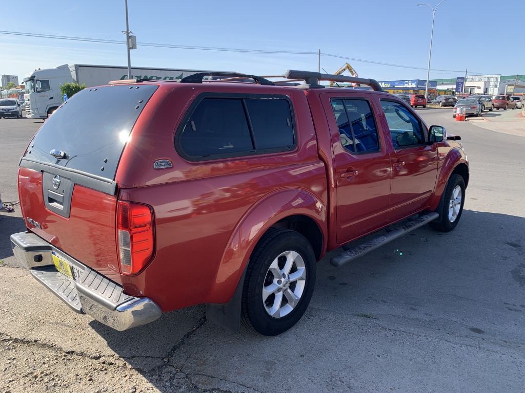 NISSAN NAVARA 2.5 D 171CV 4X4 NISSAN NAVARA 2.5 D 171CV 4X4
