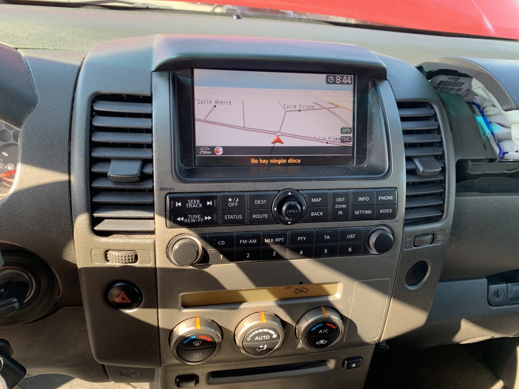 NISSAN NAVARA 2.5 D 171CV 4X4 NISSAN NAVARA 2.5 D 171CV 4X4