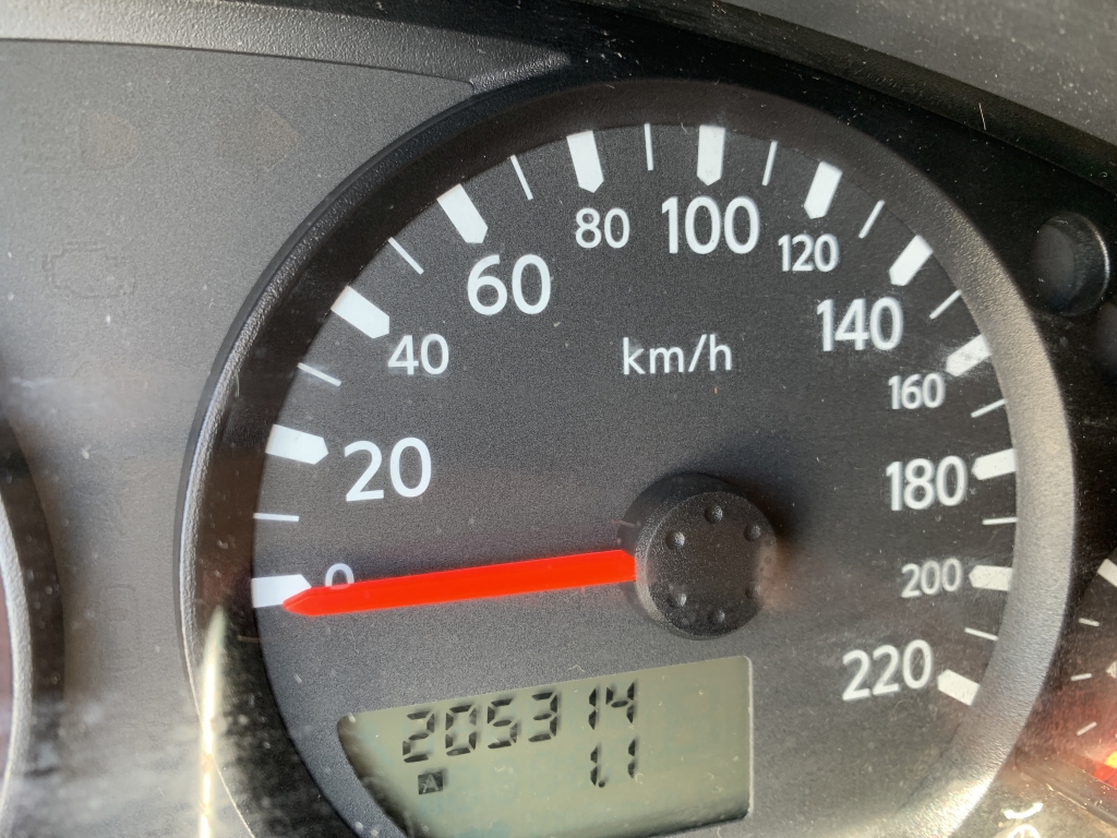 NISSAN NAVARA 2.5 D 171CV 4X4 NISSAN NAVARA 2.5 D 171CV 4X4