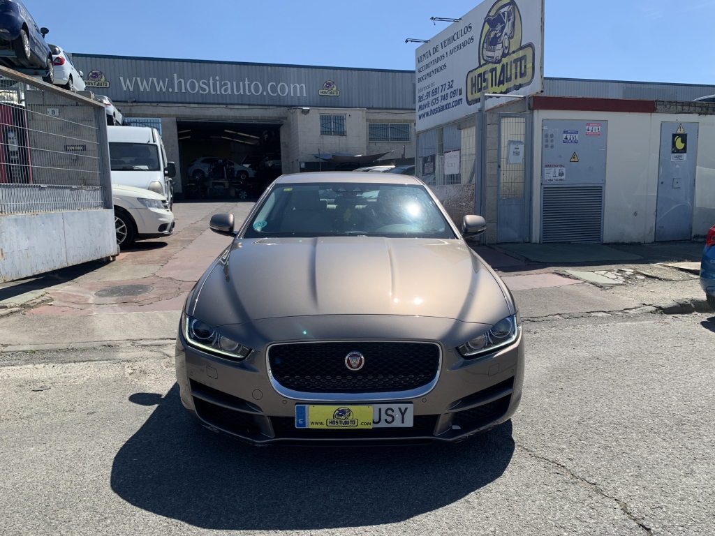 JAGUAR X-E 2.0 D 180CV AUT JAGUAR X-E 2.0 D 180CV AUT