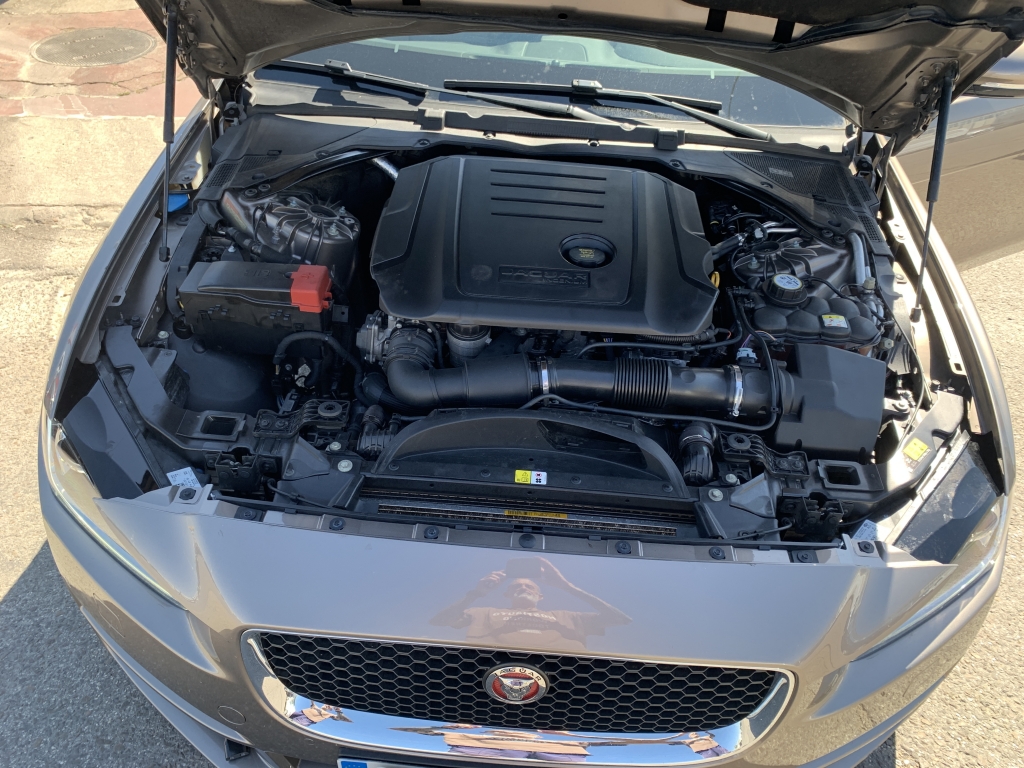 JAGUAR X-E 2.0 D 180CV AUT JAGUAR X-E 2.0 D 180CV AUT